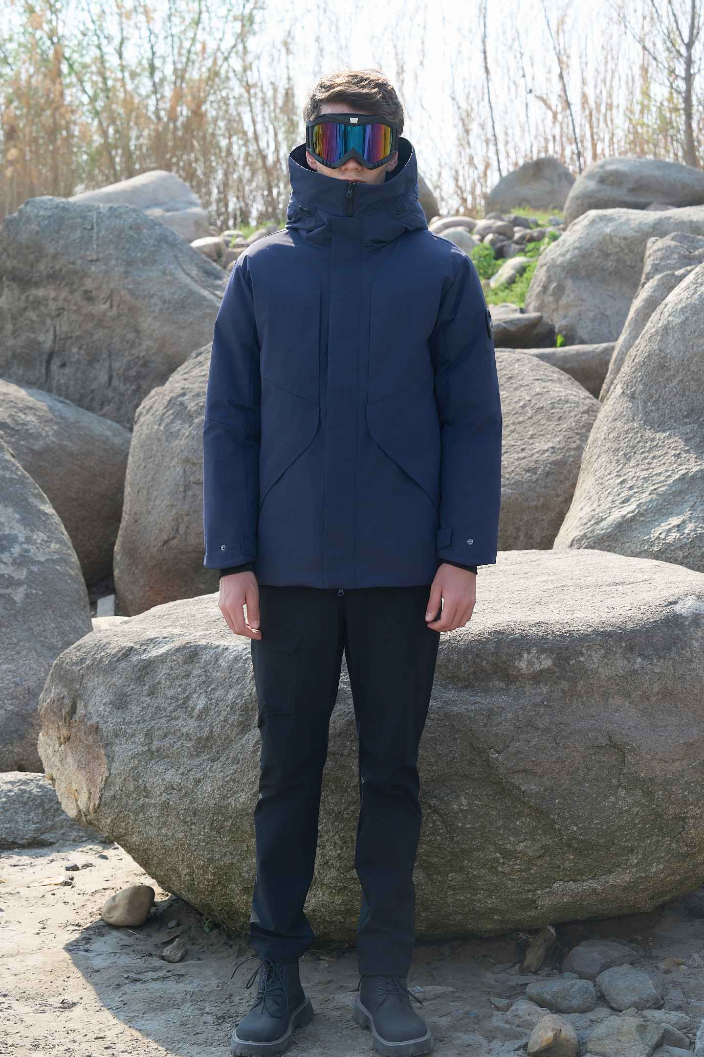 Professional Waterproof And Windproof Down Jacket Professional Waterproof And Windproof Down Jacket