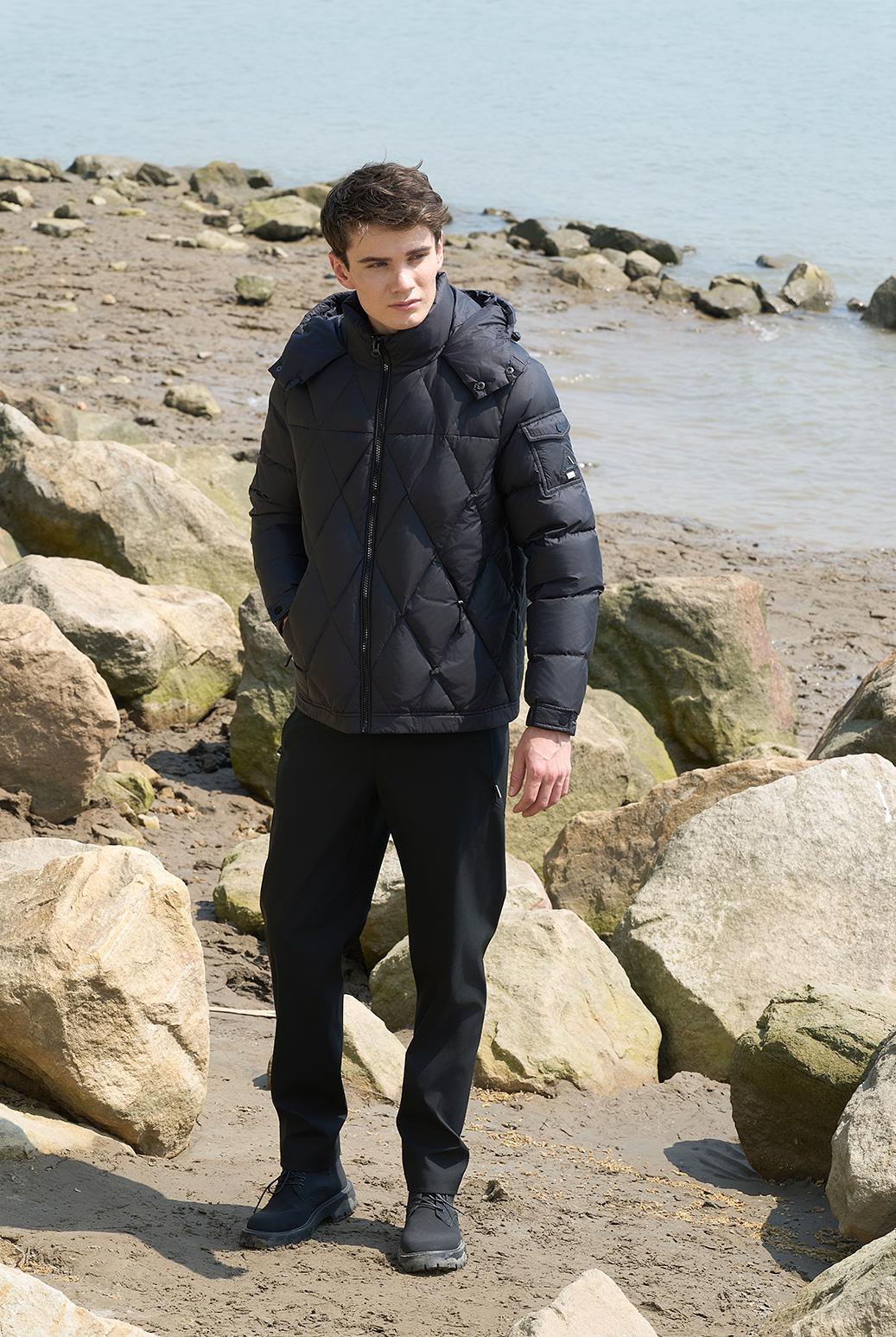 Black Diamond-quilted Down Jacket