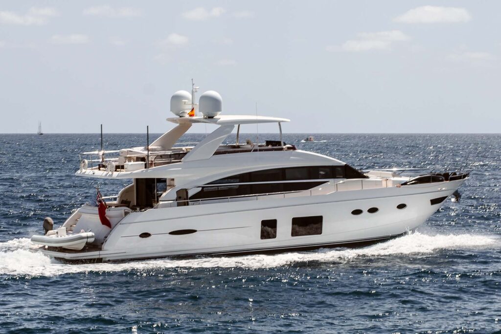 boat in a calm water 8GTJLCK