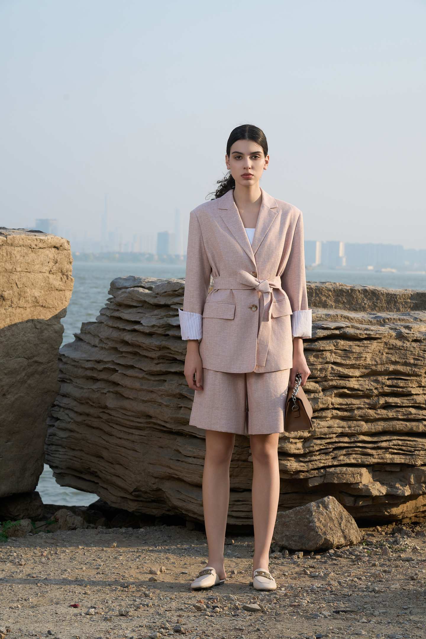 LT26SSFXY003、LT26SSFXY004 1