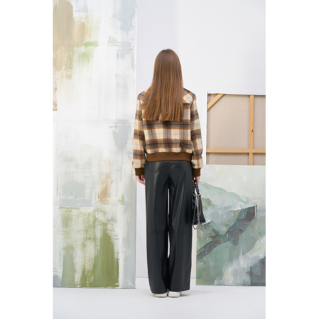 25AWMP031 3 2 25AWMP031 3 2