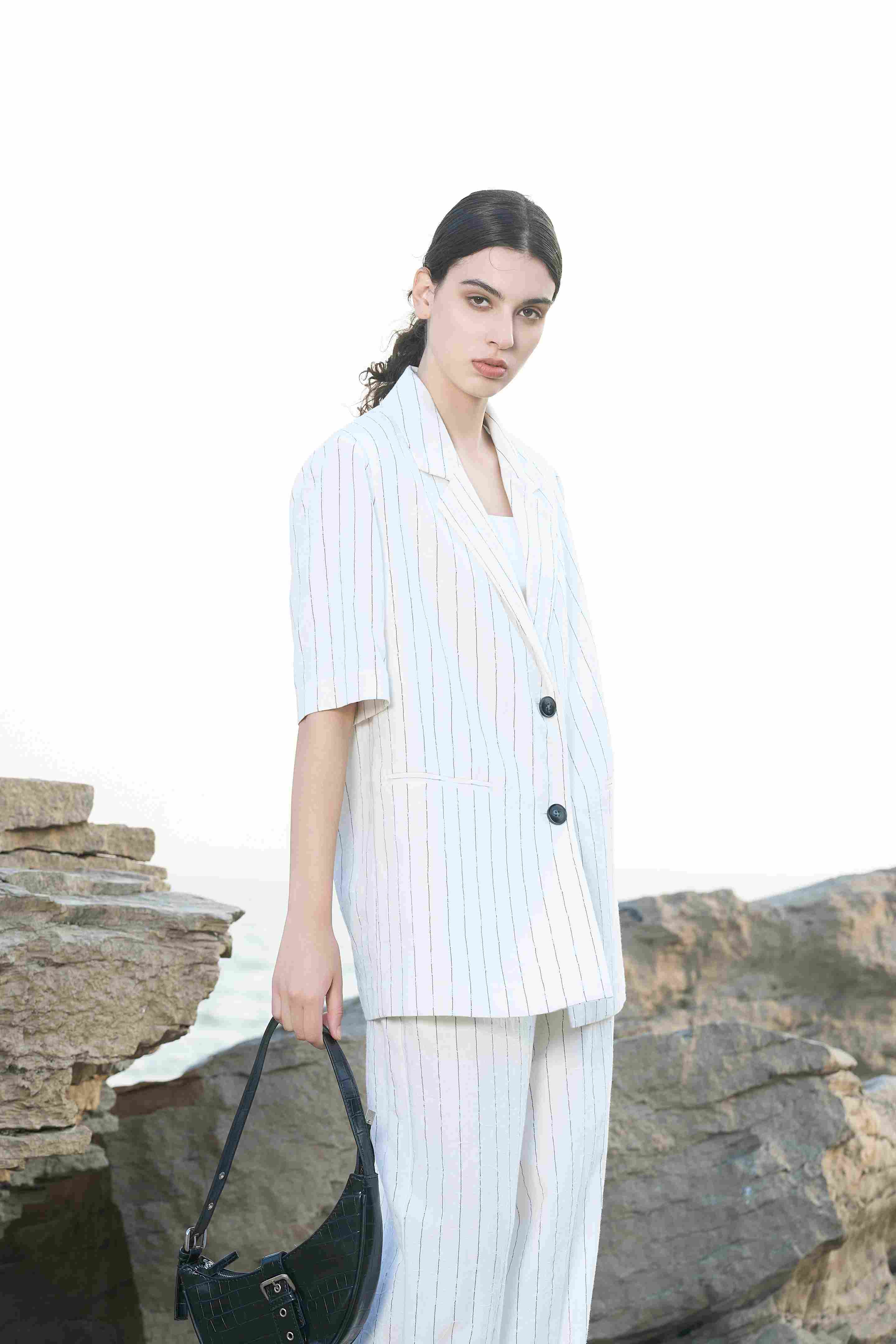 26SSFXY032、26SSFXY033 4 26SSFXY032、26SSFXY033 4